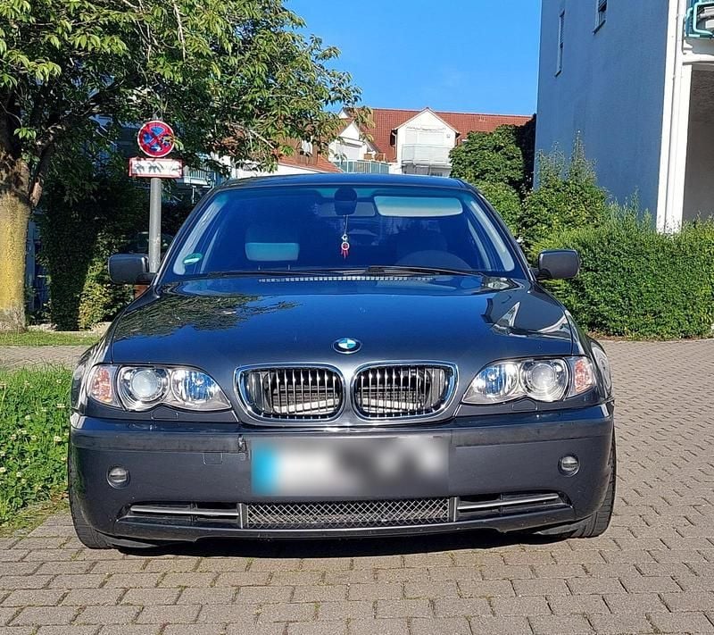Gebraucht BMW 330 231 PS (169 kW) 2001 Grau Limousine