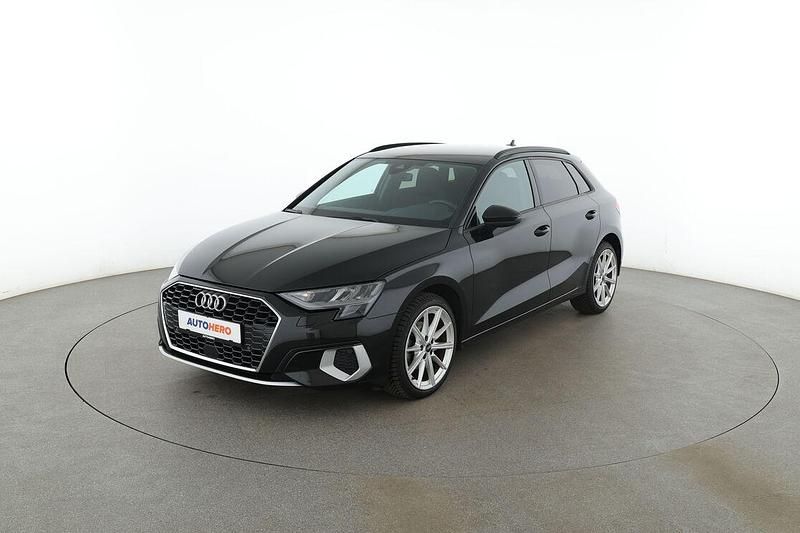 Second-hand Audi A3 Advanced 150 CP (110 kW) 2022 Berlinǎ