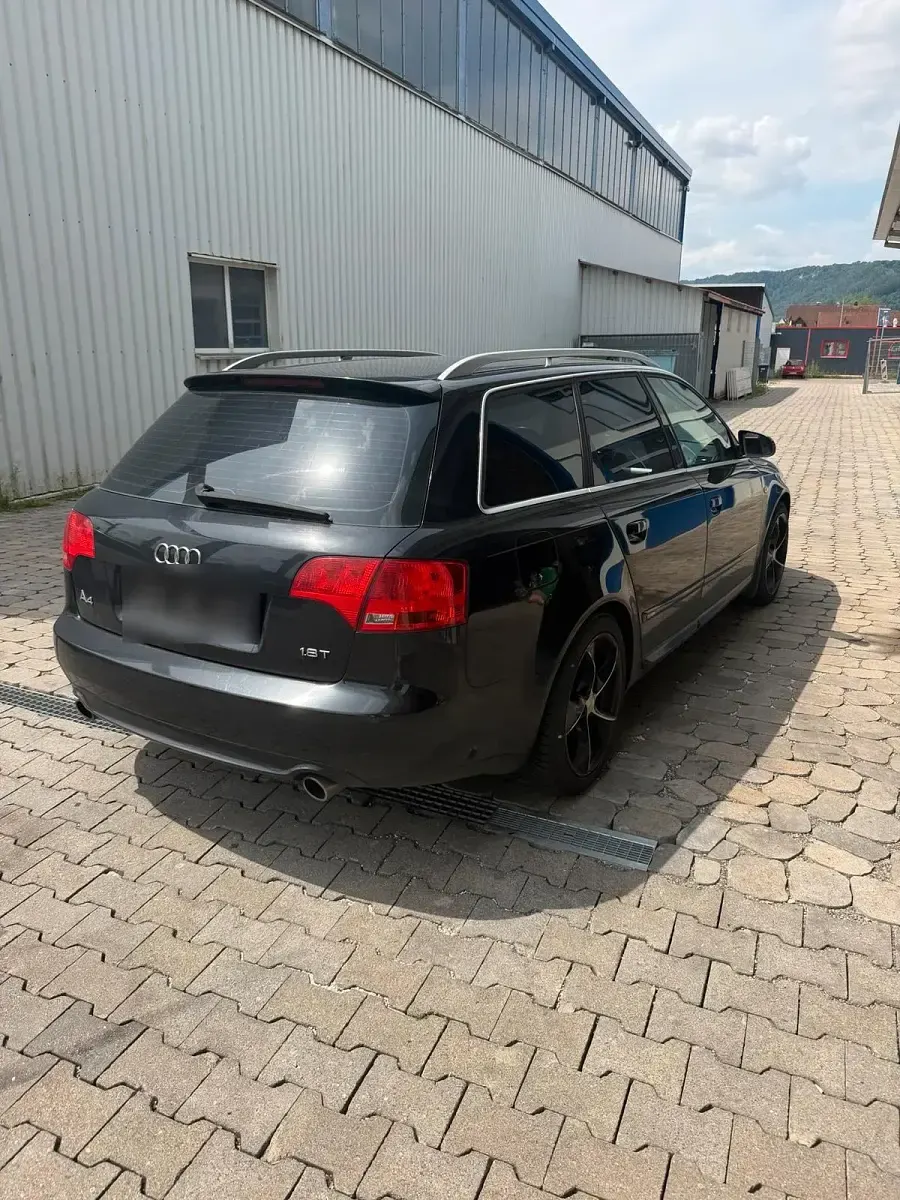 Gebraucht Audi A4 S-Line 163 PS (119 kW) 2007 Schwarz Kombi