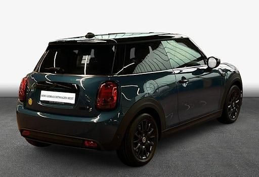 Gebraucht Mini Cooper SE Classic 135 kW (184 PS) 2022 Blau Kleinwagen