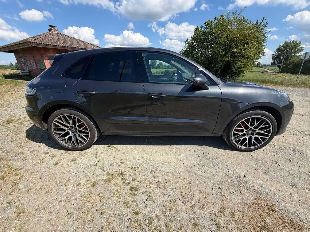 Usata Porsche Macan GTS 381 CV (280 kW) 2021 Grigio SUV