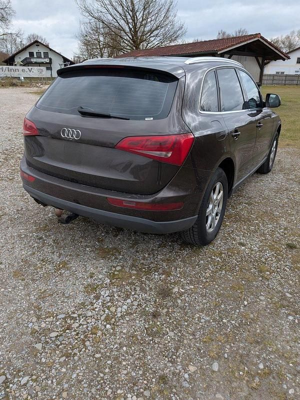 Gebraucht Audi Q5 170 PS (125 kW) 2011 Braun SUV