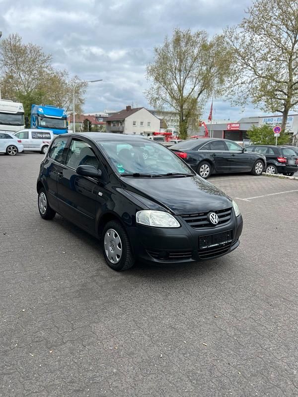 Gebraucht VW Fox 55 PS (40 kW) 2007 Schwarz Kleinwagen