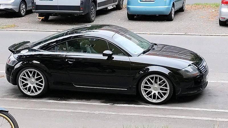 Schwarz Gebraucht 1999 Audi TT S-Line Coupé | 6.500 € - Bild 1/4