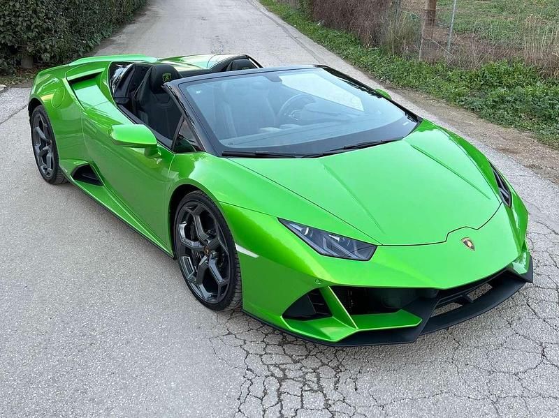 Gebraucht Lamborghini Huracán 639 PS (469 kW) 2023 Verde selvans Cabrio