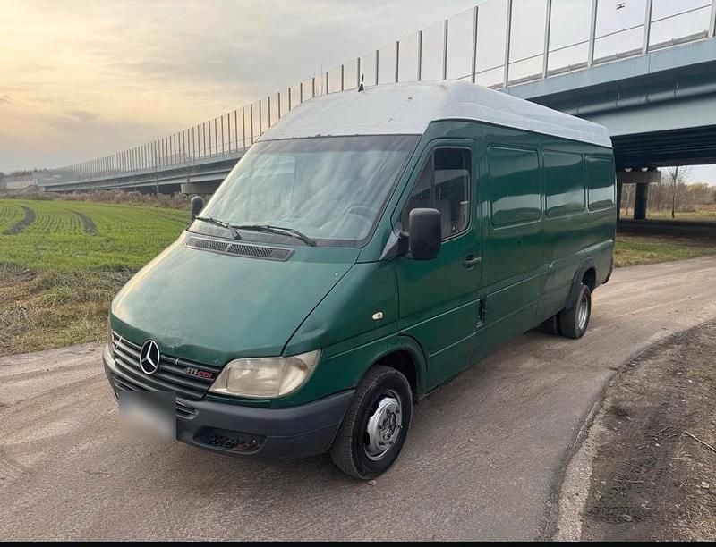 Grün Gebraucht 2001 Mercedes Sprinter Van | 3.800 € - Bild 1/4
