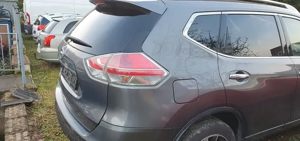 Gebraucht Nissan X-Trail N-Vision 177 PS (130 kW) 2017 Grau SUV