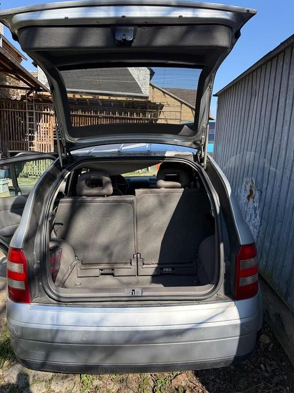 Gebraucht Audi A2 75 PS (55 kW) 2000 Silber Kleinwagen