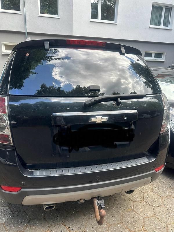 Gebraucht Chevrolet Captiva 163 PS (119 kW) 2011 Schwarz SUV
