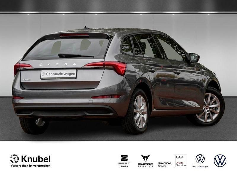 Gebraucht Skoda Scala Ambition 150 PS (110 kW) 2022 Grau Kleinwagen