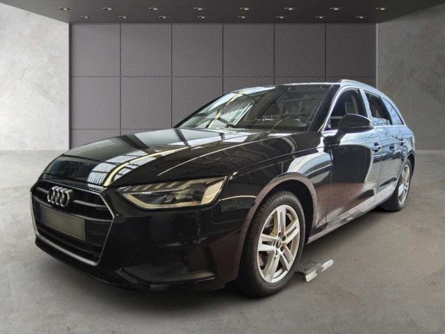 Gebraucht Audi A4 Sport 150 PS (110 kW) 2022 Schwarz Kombi