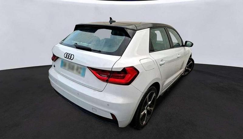 Gebraucht Audi A1 Advanced 150 PS (110 kW) 2022 Gletscherweiß metallic SUV