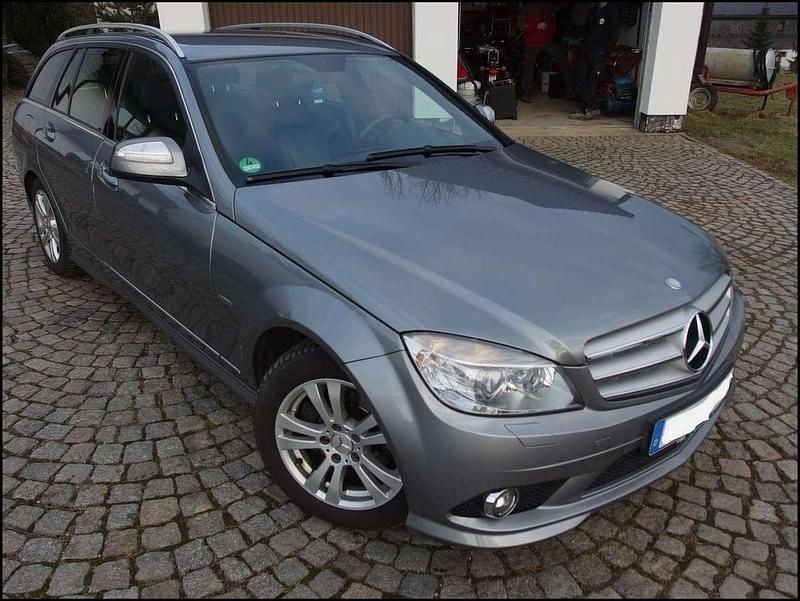 Grau Gebraucht 2008 Mercedes C200 Avantgarde Kombi | 4.750 € (Superpreis) - Bild 1/4