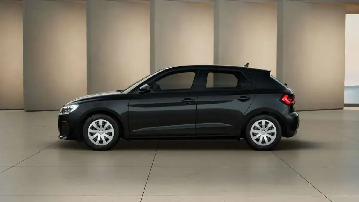 Neu Audi A1 95 PS (69 kW) 2026 Mythosschwarz metallic SUV