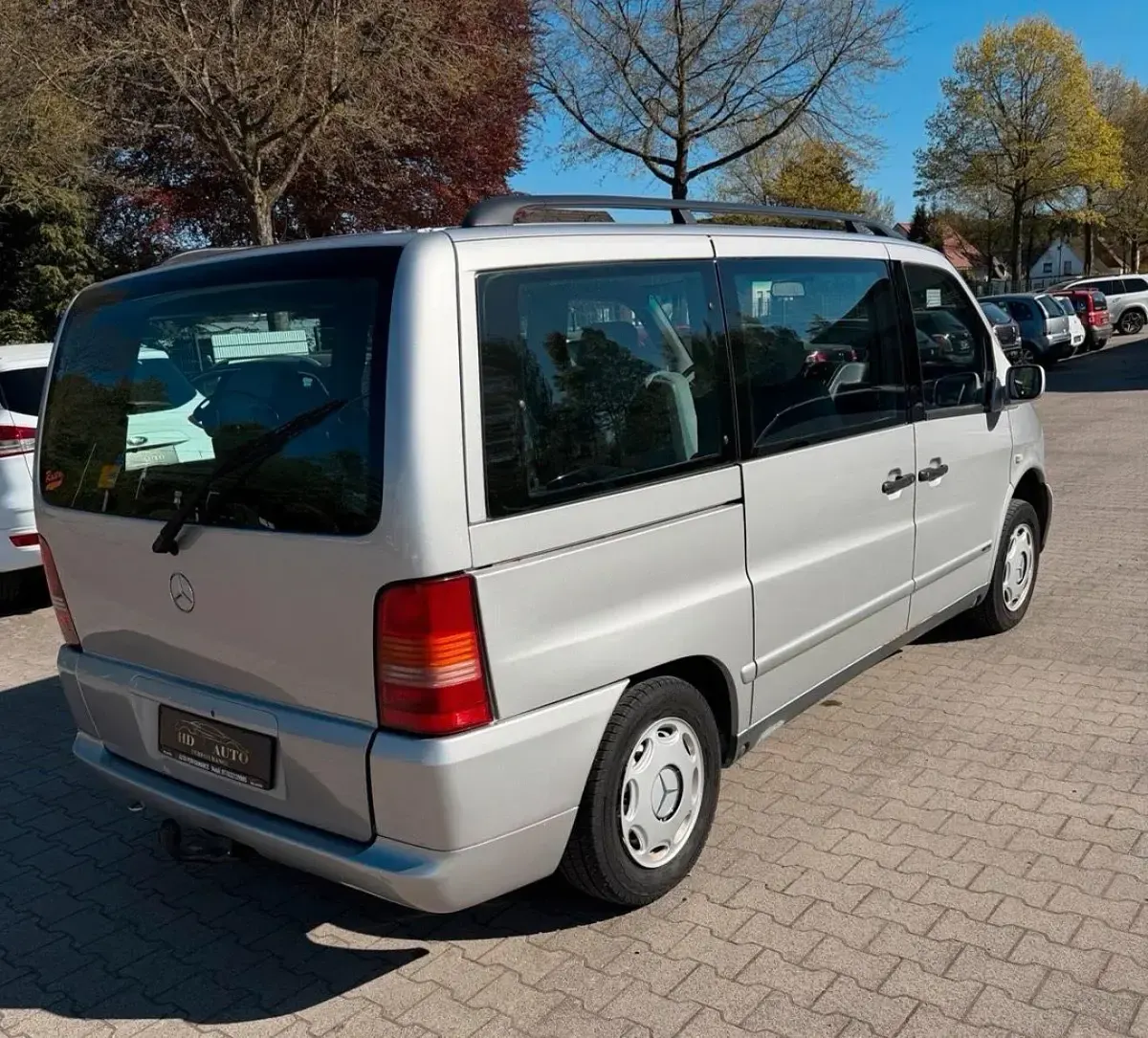 Gebraucht Mercedes Vito 143 PS (105 kW) 1999 Silber Van