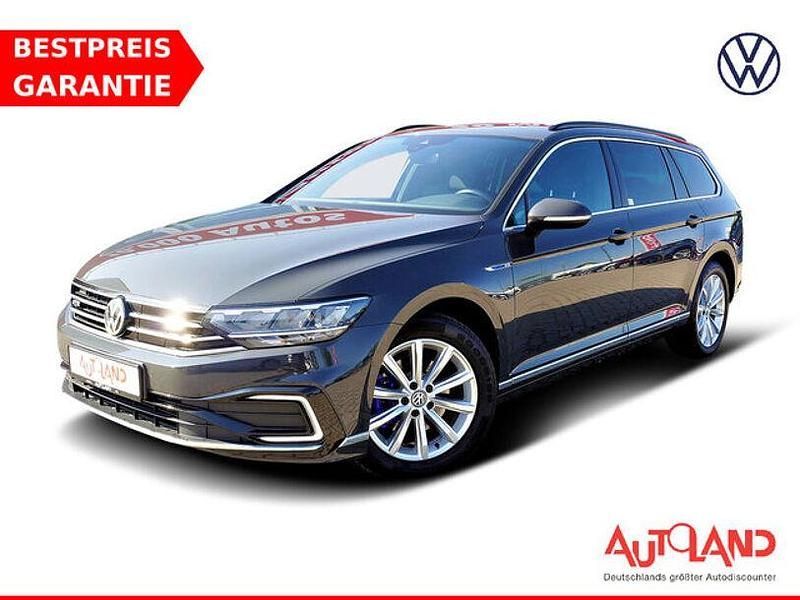 Grau Gebraucht 2020 VW Passat GTE Kombi | 20.950 € (Fairer Preis) - Bild 1/4