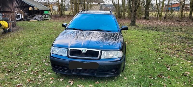 Schwarz Gebraucht 2006 Skoda Octavia Kombi | 1.500 € (Fairer Preis) - Bild 1/4