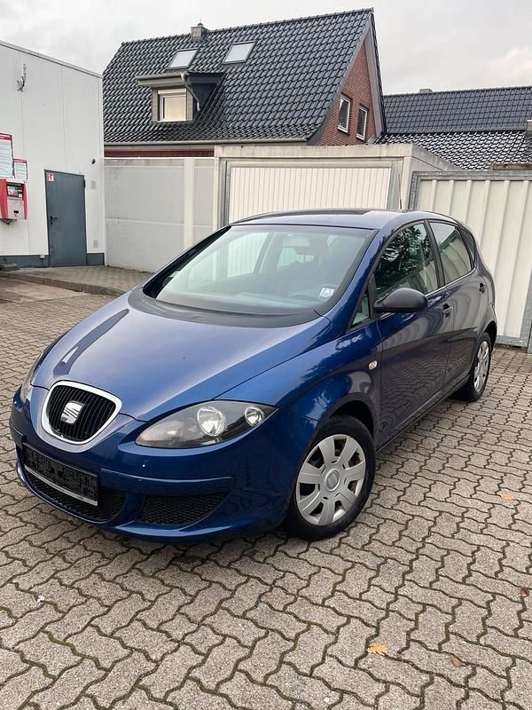 Blau Gebraucht 2005 Seat Altea Limousine | 3.200 € (Fairer Preis) - Bild 1/4