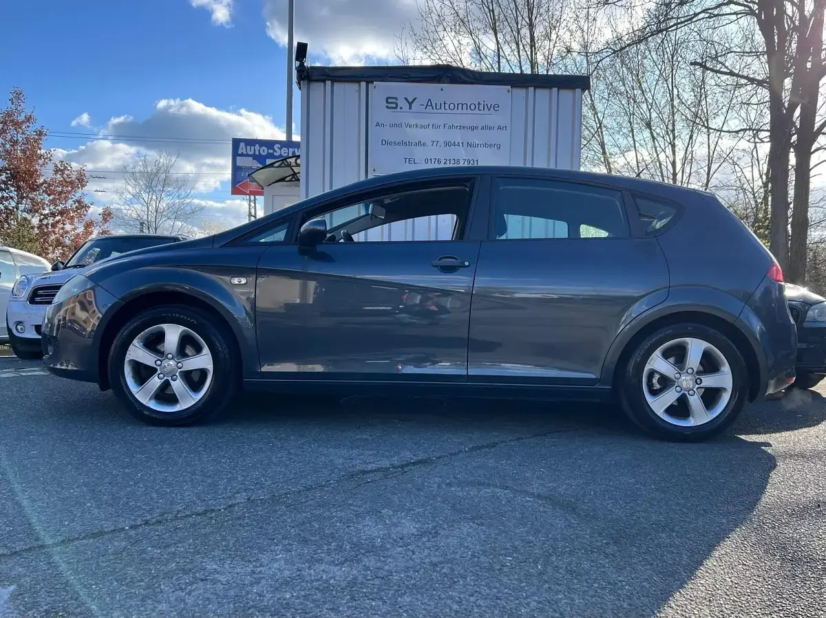 Gebraucht Seat Leon Sport 102 PS (75 kW) 2008 Grau Kleinwagen