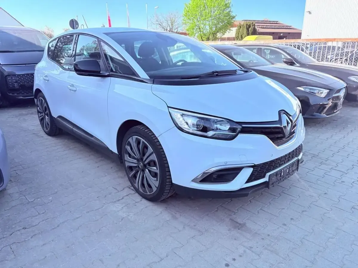 Usata Renault Scenic E-Tech Business 116 CV (85 kW) 2021 Bianco Monovolume