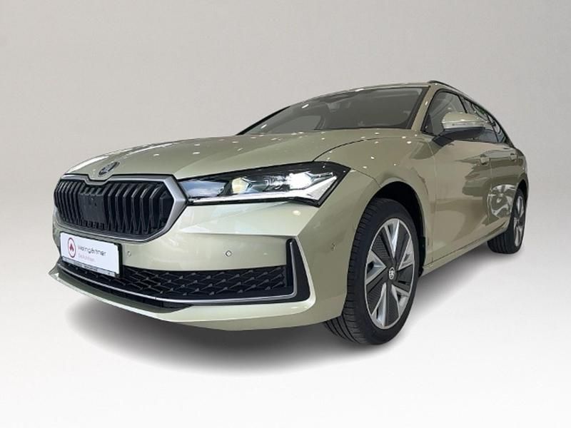 Gebraucht Skoda Superb Selection 150 PS (110 kW) 2024 Gelb Kombi