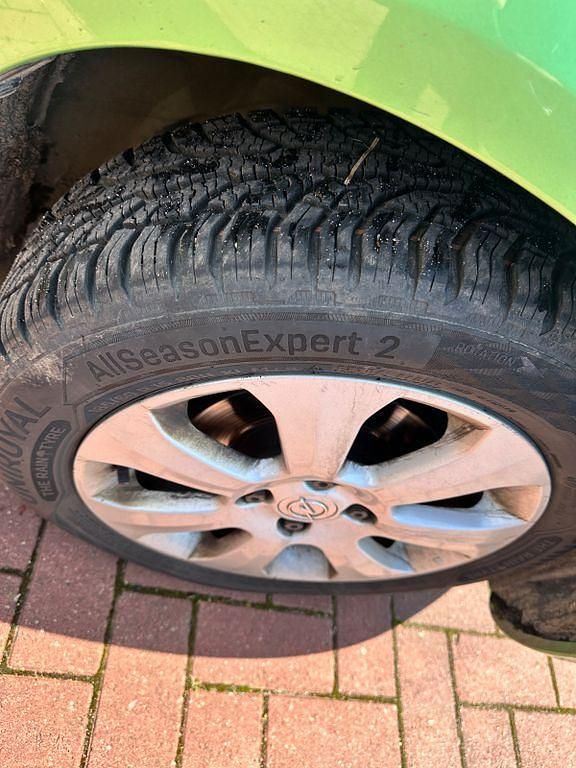 Gebraucht Opel Agila Edition 68 PS (50 kW) 2010 Grün Kleinwagen