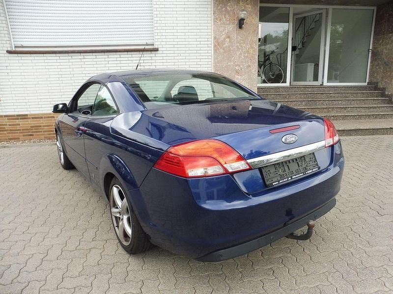 Gebraucht Ford Focus Cabriolet 145 PS (106 kW) 2010 Blau Cabrio