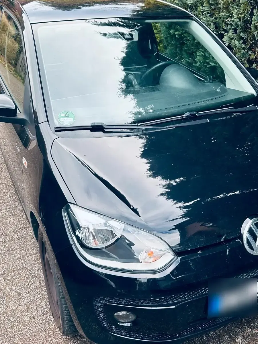 Usado VW up! move up! 75 CV (55 kW) 2015 Negro Utilitario