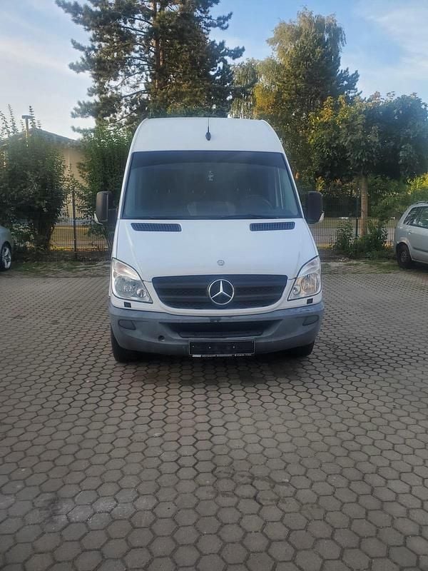 Weiß Gebraucht 2013 Mercedes Sprinter Van | 11.800 € (Fairer Preis) - Bild 1/4