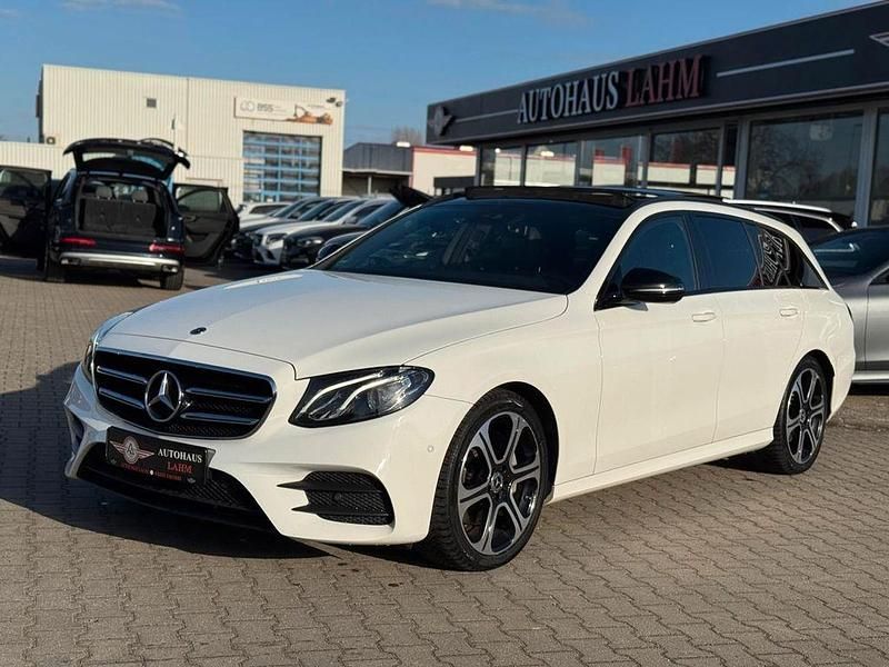 Gebraucht Mercedes E350 AMG 258 PS (189 kW) 2017 Weiß Limousine