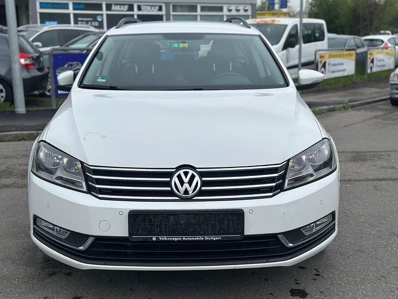 Gebraucht VW Passat Trendline 122 PS (89 kW) 2014 Kombi