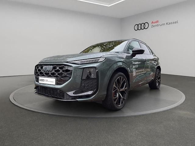 Salbeigrün metallic Gebraucht 2026 Audi Q3 Ambiente SUV | 64.990 € - Bild 1/4