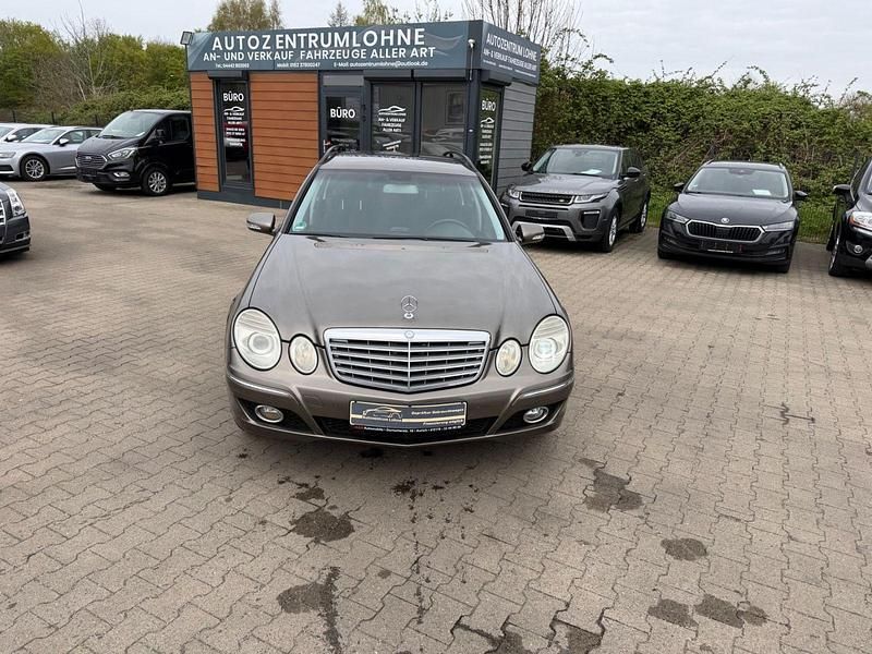 Gebraucht Mercedes E200 184 PS (135 kW) 2006 Grau Kombi