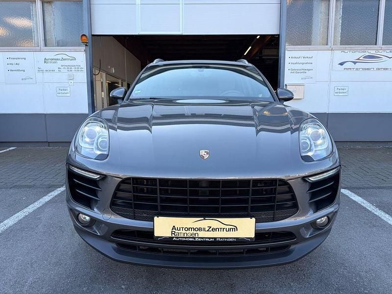Gebraucht Porsche Macan Chrono 258 PS (189 kW) 2015 Braun SUV