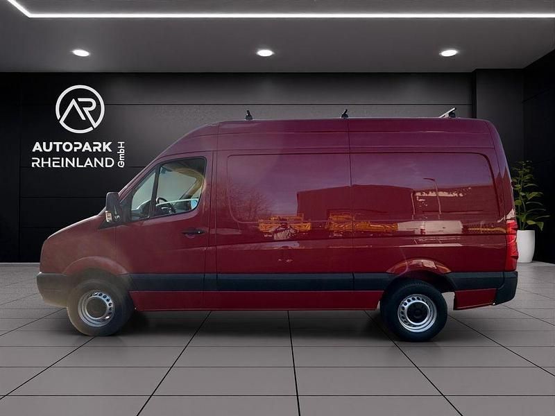 Gebraucht VW Crafter 136 PS (100 kW) 2015 Rot Van