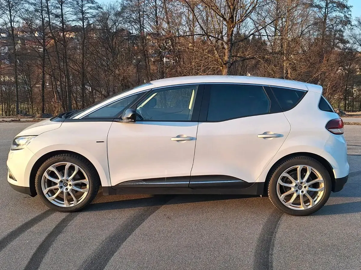 Brugt Renault Scenic E-Tech 140 HK (102 kW) 2019 Hvid MPV