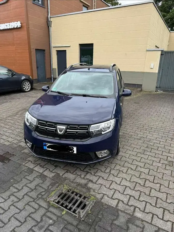 Gebraucht Dacia Logan Comfort 90 PS (66 kW) 2020 Blau marine Kombi