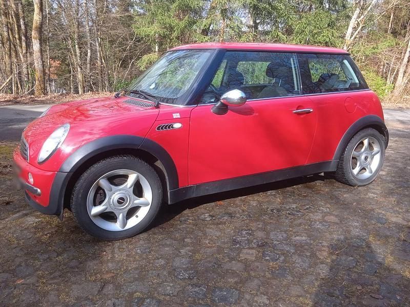 Gebraucht Mini ONE 90 PS (66 kW) 2003 Rot Kleinwagen