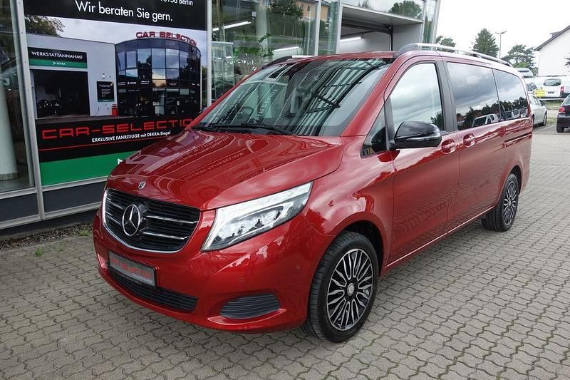 Hyazinthrot Gebraucht 2018 Mercedes V250 Edition Van / Kleinbus | 41.800 € (Fairer Preis) - Bild 1/4