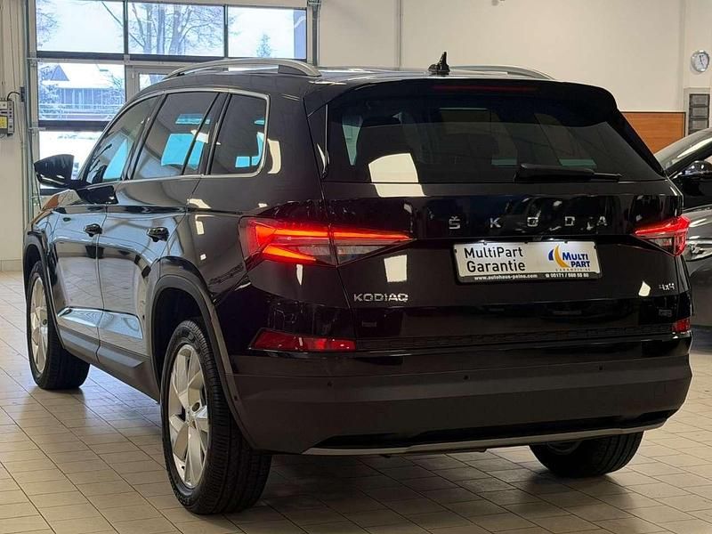 Gebraucht Skoda Kodiaq Sport 200 PS (147 kW) 2021 Cerna magic/black magic SUV
