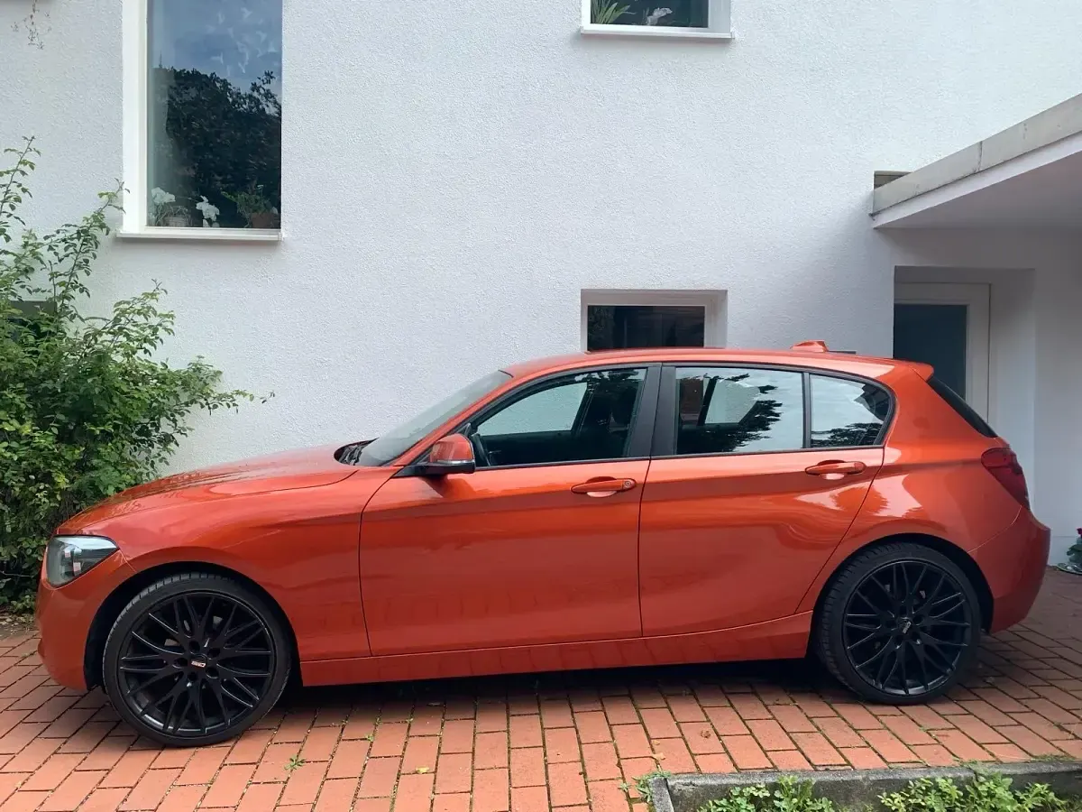 Gebraucht BMW 116 136 PS (100 kW) 2012 Orange Kleinwagen