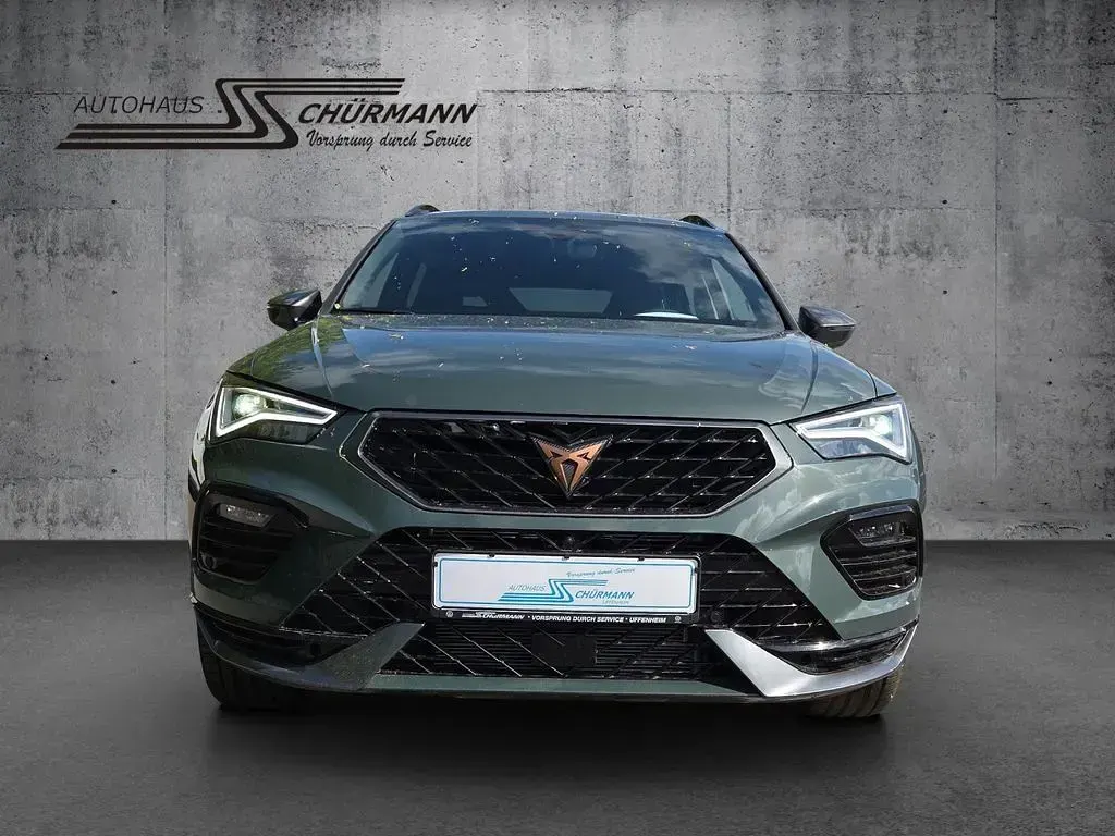 Neu Cupra Ateca 150 PS (110 kW) 2026 Grün SUV