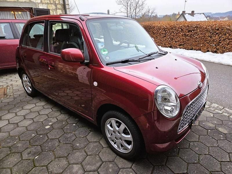 Gebraucht Daihatsu Trevis 58 PS (42 kW) 2006 Rot Kleinwagen