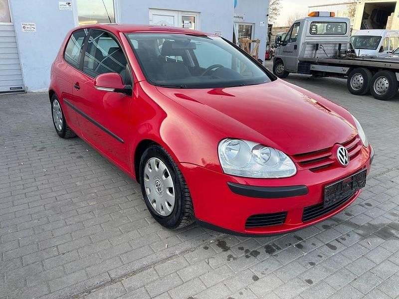 Gebraucht VW Golf IV Trendline 75 PS (55 kW) 2006 Rot Limousine