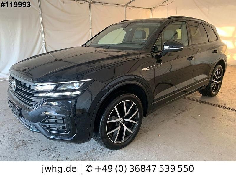 Schwarz Gebraucht 2022 VW Touareg R-line SUV | 44.950 € (Superpreis) - Bild 1/4