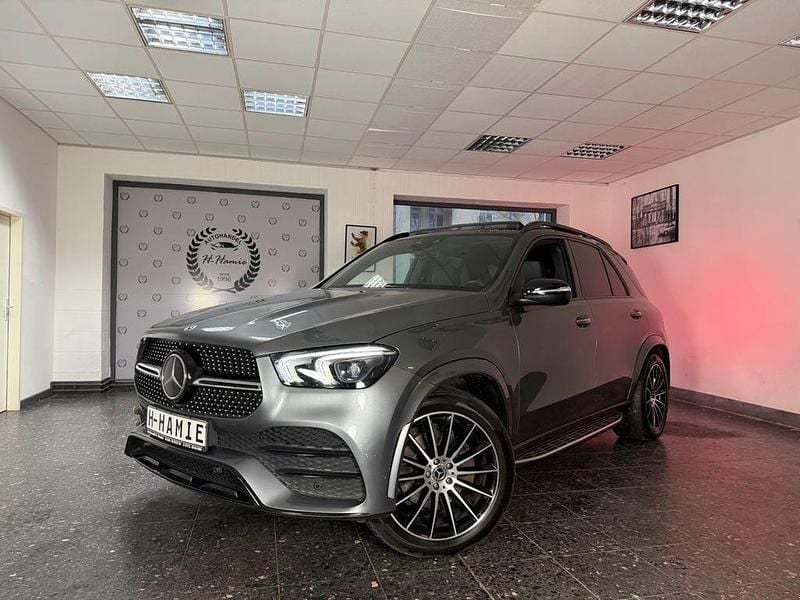 Grau Gebraucht 2022 Mercedes GLE300 AMG SUV | 57.990 € (Fairer Preis) - Bild 1/4