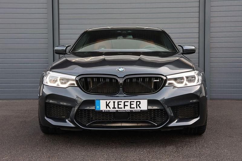 Gebraucht BMW M5 Performance 608 PS (447 kW) 2018 Singapore grau metallic (b41) Limousine