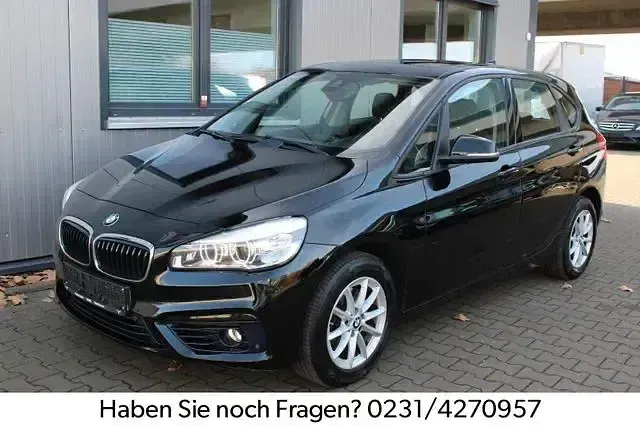 Gebraucht BMW 218 Active Tourer Sport Line 136 PS (100 kW) 2015 Schwarz Van / Kleinbus