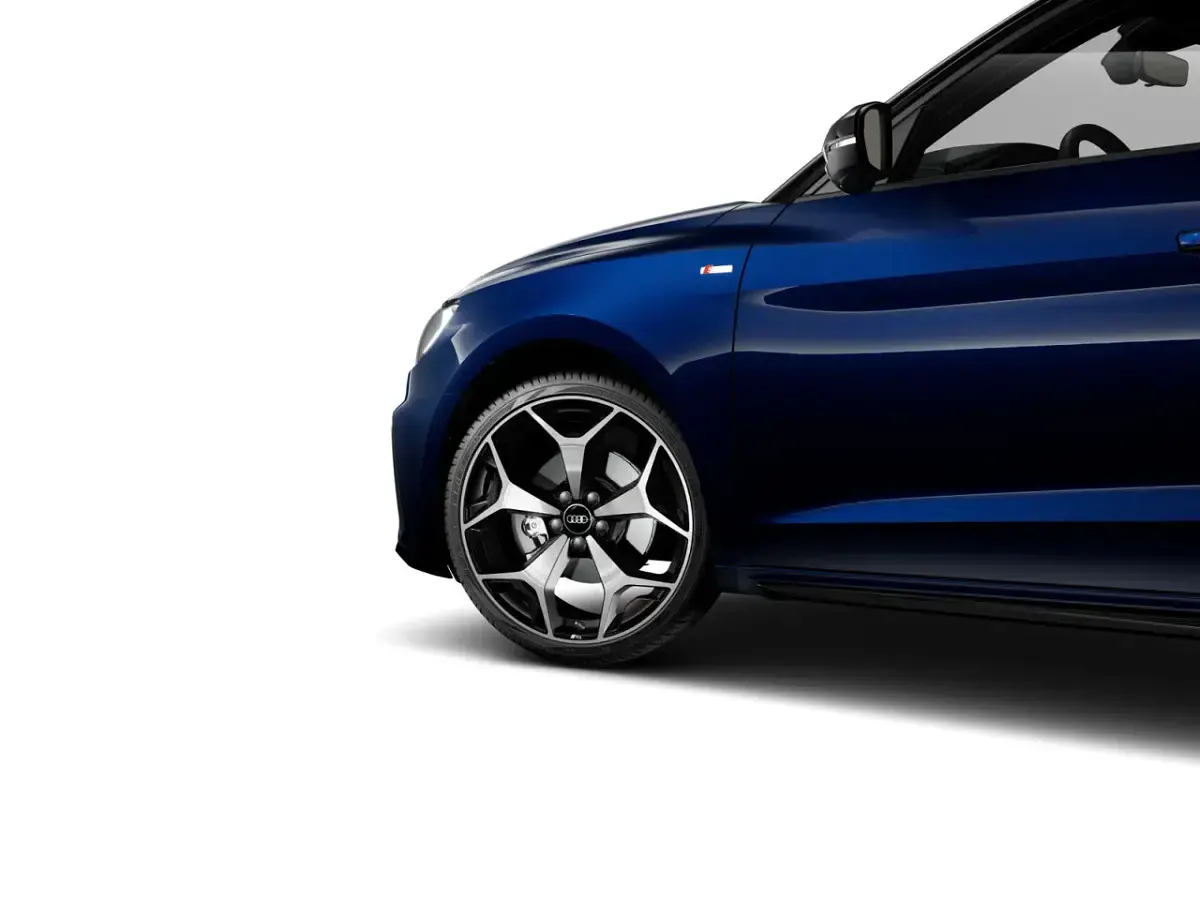 Neu Audi A1 Advanced 116 PS (85 kW) 2026 Navarrablau metallic (metallic) SUV