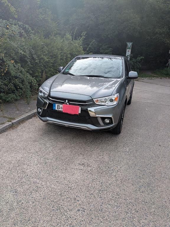 Gebraucht Mitsubishi ASX Plus 117 PS (86 kW) 2019 Silber SUV